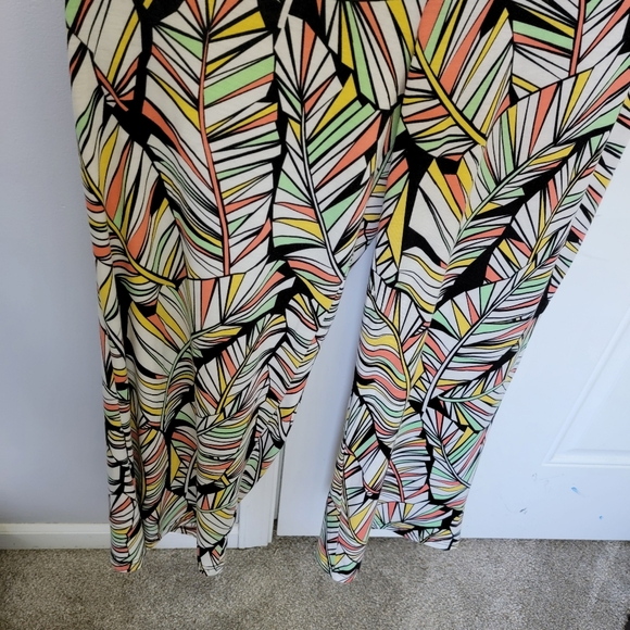 Derek Heart Halter Backless Wide Leg Tropical Retro Jumpsuit Ring Detail Size L - Picture 4 of 12